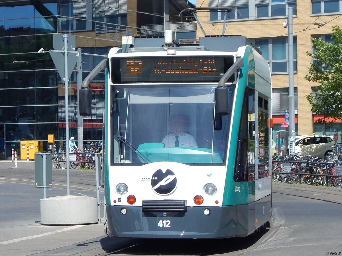 Combino NF8 Nr. 412 der ViP in Potsdam.