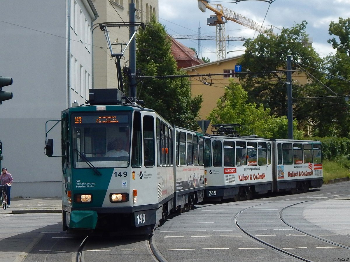 Tatra Nr. 149 und 249 der ViP in Potsdam.