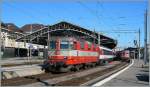 Der ehemals bunte IR 1537 ist zwischenzeitlich etwas farblos geworden, prunkte jedoch heut mir einem Juwel: der Swiss Express Re 4/4 II 11109, hier unmittelbar nach der Abfahrt in Lausanne zu sehen.