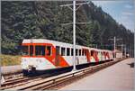Mit dem Bt 601 und dem Zwischenwagen B 701 erreicht der M-C Einzelgänger BDeh 4/4 501 (Baujahr 1980) von Martigny kommend sein Ziel Châtelard Frontière.